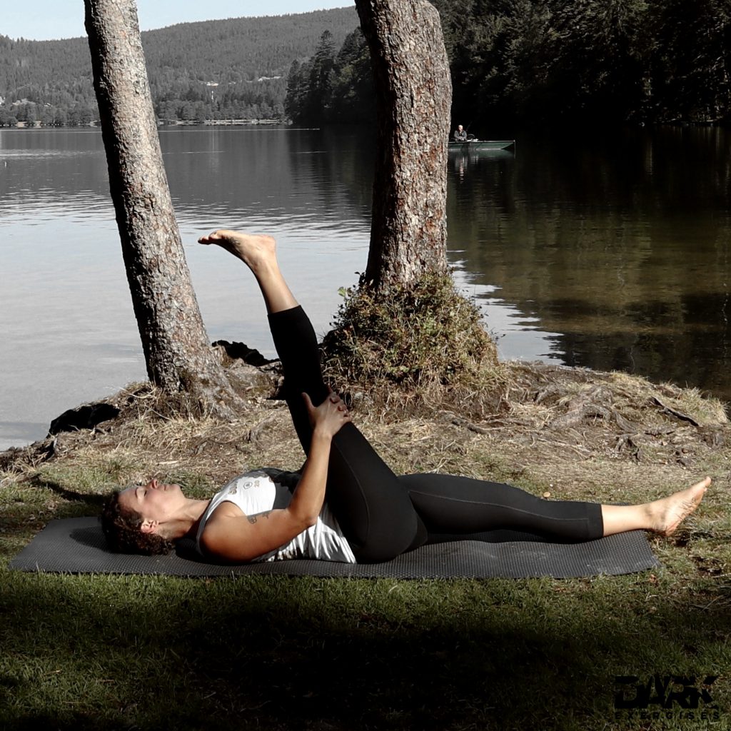 Taival-Yoga
Stretches
Bein zum Kopf dehnen